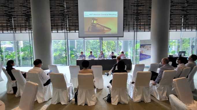 AGM1